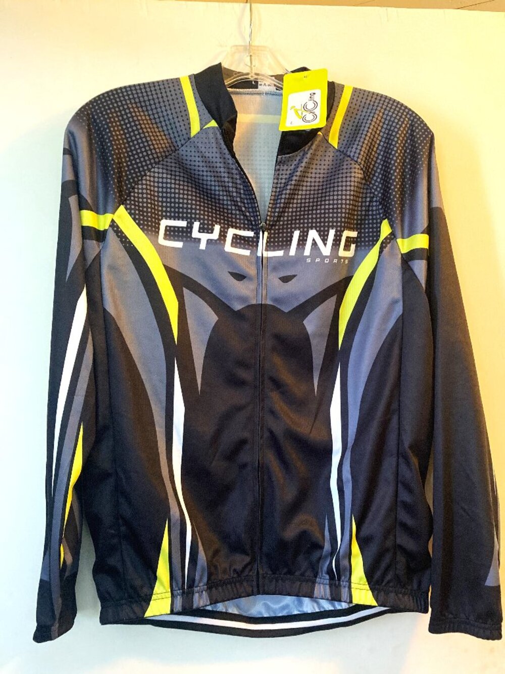 New Cycling Sports Yellow and Black Jacket Size L with Back Pockets